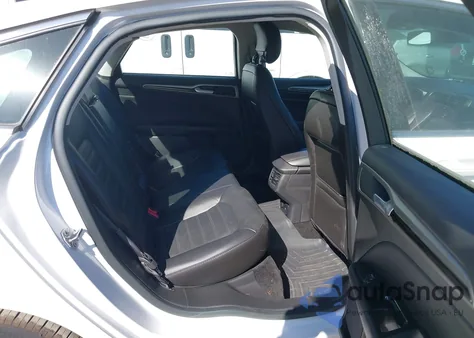 2014 Ford Fusion Se z USA, uszkodzony, nr VIN 3FA6P0HD9ER270502